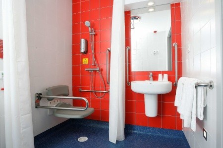 Španielsko Madrid Travelodge Madrid Alcala 9 dňový pobyt Raňajky Letecky Letisko: Praha October 2025 ( 2/10/25-10/10/25)