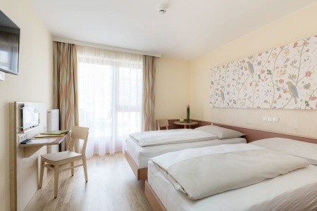Jufa Hotel Stubenbergsee (Stubenberg)