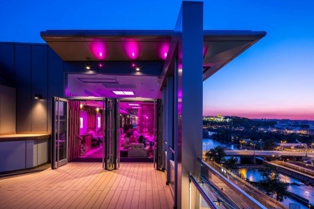 Česká republika Praha a okolie Hilton Prague 4 dňový pobyt Raňajky Vlastná June 2026 (28/06/26- 1/07/26)