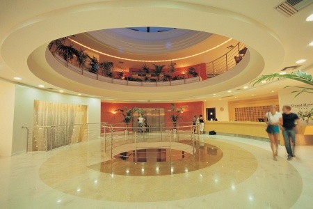 Grécko Kréta Grand Hotel Holiday Resort 7 dňový pobyt Polpenzia Letecky Letisko: Praha August 2026 (16/08/26-22/08/26)