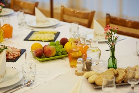 Poľsko Velkopolsko Campanile Poznan 6 dňový pobyt Raňajky Vlastná March 2026 (31/03/26- 5/04/26)