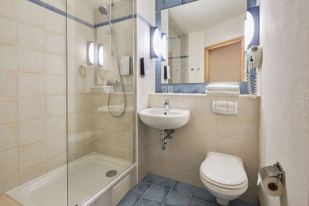 Poľsko Velkopolsko Campanile Poznan 6 dňový pobyt Raňajky Vlastná March 2026 (31/03/26- 5/04/26)