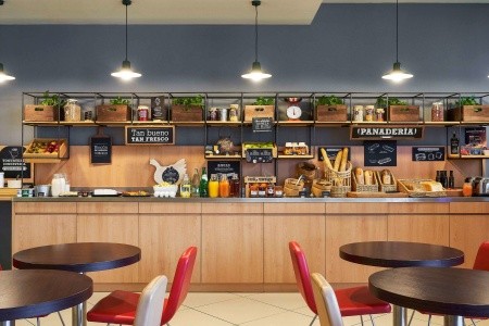 Ibis Barcelona Meridiana
