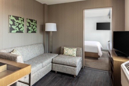 The Element New York Times Square West - 36