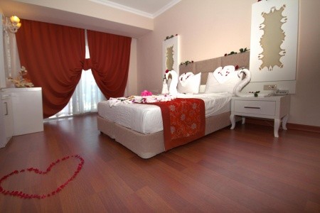 Turecko Kemer Grand Miramor 10 dňový pobyt Ultra All inclusive Letecky Letisko: Praha July 2026 ( 5/07/26-14/07/26)