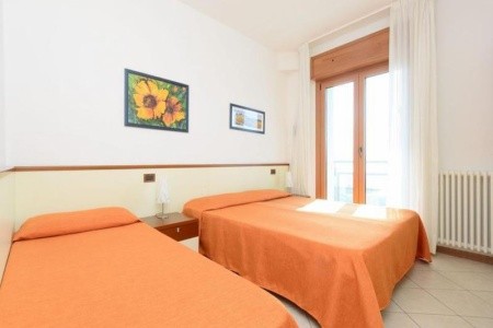 Sunbeach Apartments - 21