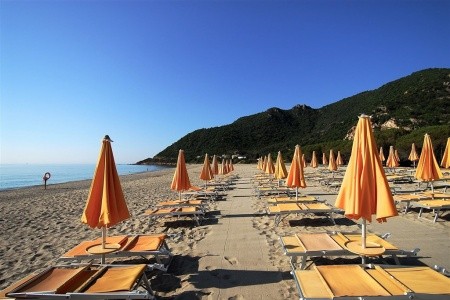 Taliansko Sardínia / Sardegna Perdepera Resort 4 dňový pobyt Polpenzia s nápojmi Vlastná June 2025 (26/06/25-29/06/25)