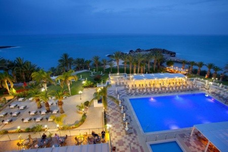 Cyprus Kissonerga Queens Bay Paphos 8 dňový pobyt Polpenzia Letecky Letisko: Bratislava September 2025 ( 4/09/25-11/09/25)