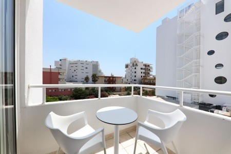 Španielsko Mallorca Iberostar Waves Bahia De Palma (Ex  Royal Cupido) 6 dňový pobyt Raňajky Letecky Letisko: Viedeň October 2025 ( 3/10/25- 8/10/25)