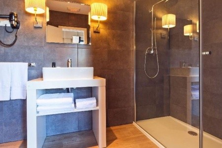 Hotel Acta Madfor