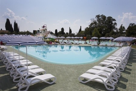 Taliansko Lago di Garda Sisan Family Resort (Cisano Del Bardolino) 5 dňový pobyt Raňajky Vlastná October 2025 (28/10/25- 1/11/25)