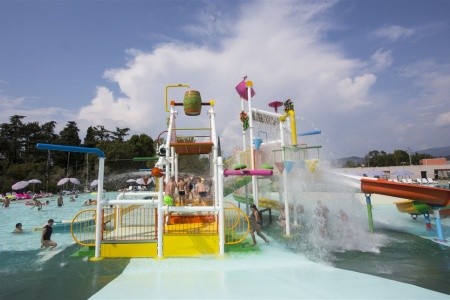 Taliansko Lago di Garda Sisan Family Resort (Cisano Del Bardolino) 5 dňový pobyt Raňajky Vlastná October 2025 (28/10/25- 1/11/25)