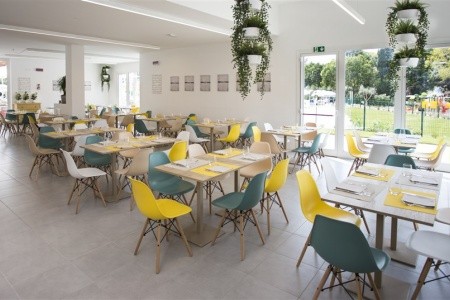 Taliansko Lago di Garda Sisan Family Resort (Cisano Del Bardolino) 5 dňový pobyt Raňajky Vlastná October 2025 (28/10/25- 1/11/25)