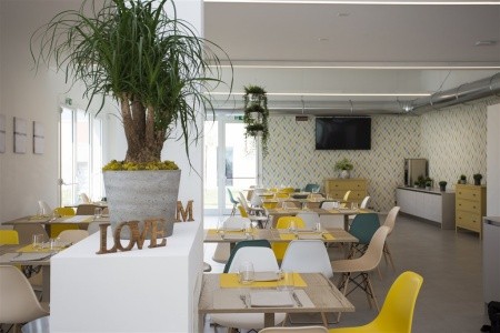 Taliansko Lago di Garda Sisan Family Resort (Cisano Del Bardolino) 5 dňový pobyt Raňajky Vlastná October 2025 (28/10/25- 1/11/25)