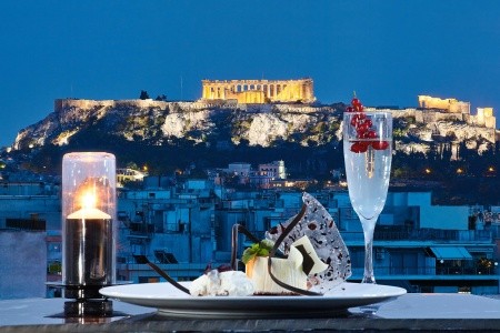 Wyndham Grand Athens - Ubytování s restaurací v Řecku