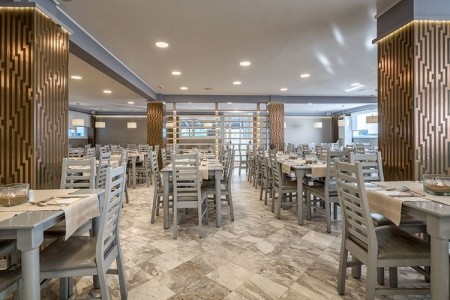 Golden Sun Hotel - 23