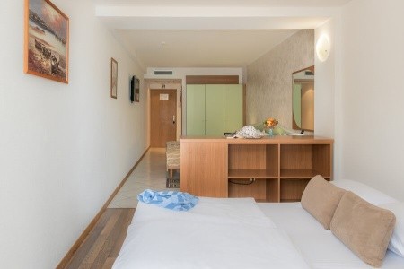 Chorvátsko Rabac Narcis 6 dňový pobyt Polpenzia Vlastná July 2026 ( 5/07/26-10/07/26)