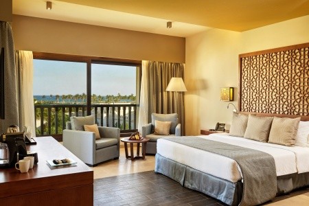 Omán Salalah Fanar Beach Resort & Residence 8 dňový pobyt All Inclusive Letecky Letisko: Bratislava May 2026 ( 2/05/26- 9/05/26)