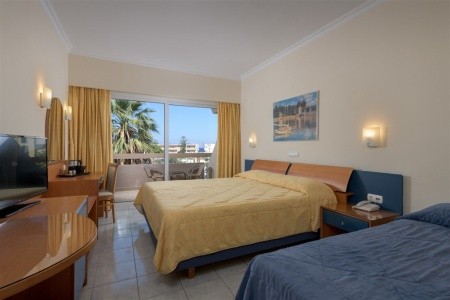 Sun Beach Resort Complex - 8