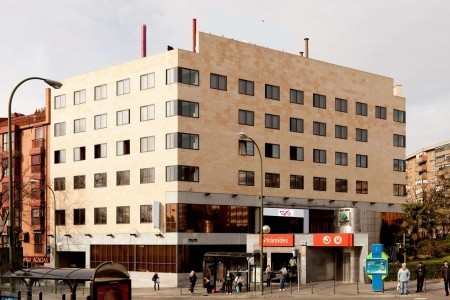 Holiday Inn Madrid Piramides