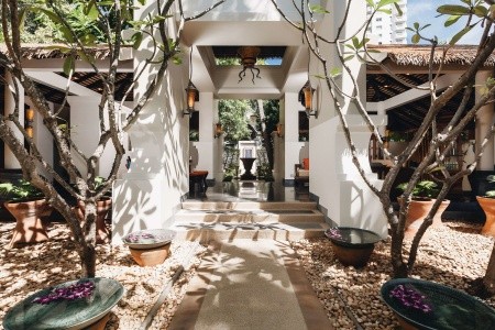 Thajsko Phuket Paradox Resort Phuket (Ex: Mövenpick Resort & Spa Karon Beach Phuket) 13 dňový pobyt Raňajky Letecky Letisko: Viedeň November 2026 (28/11/26-10/12/26)