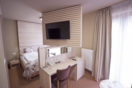 Horský Hotel Lorkova Vila - 4