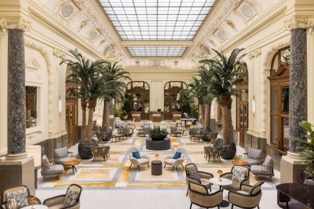 Česká republika Praha a okolie Carlo IV Prague 4 dňový pobyt Raňajky Vlastná November 2026 (26/11/26-29/11/26)