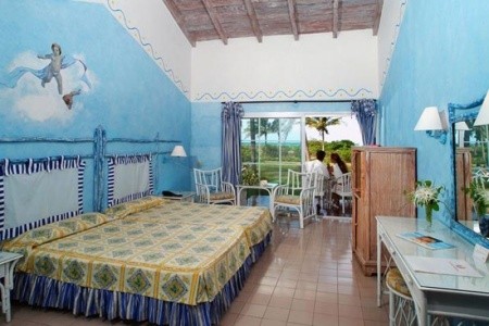 Nh Capri, Vigía - 8