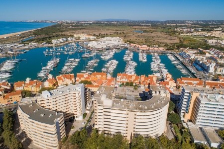 Portugalsko Algarve Vila Galé Marina 6 dňový pobyt Polpenzia Letecky Letisko: Praha July 2026 (14/07/26-19/07/26)