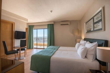 Portugalsko Algarve Vila Galé Marina 6 dňový pobyt Polpenzia Letecky Letisko: Praha July 2026 (14/07/26-19/07/26)