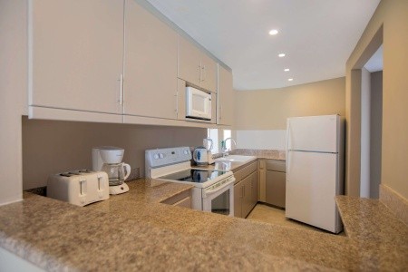 Bougainvillea Beach Resort - 32