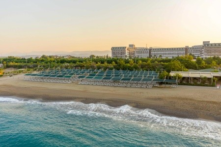 Amelia Beach Resort & Spa - Turecko letecky z Prahy slunečníky zdarma - Last Minute