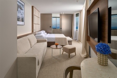 Grand Hotel View - 18