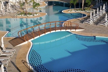 Vangelis Hotel & Suites - 2