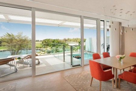 Spojené arabské emiráty Dubaj Ja The Resort - Ja Lake View Hotel 9 dňový pobyt Polpenzia Letecky Letisko: Bratislava February 2026 ( 5/02/26-13/02/26)