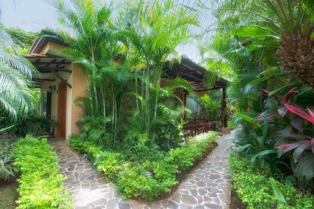 El Jardin Del Eden - 78