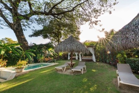 El Jardin Del Eden - 83