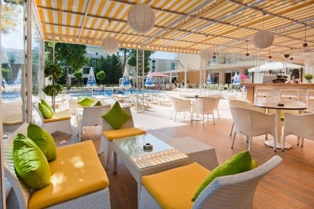 Bulharsko Slnečné Pobrežie Karlovo 15 dňový pobyt Raňajky Letecky Letisko: Košice July 2026 ( 7/07/26-21/07/26)