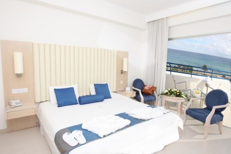 Vrissaki Beach (Paralimni) - 4