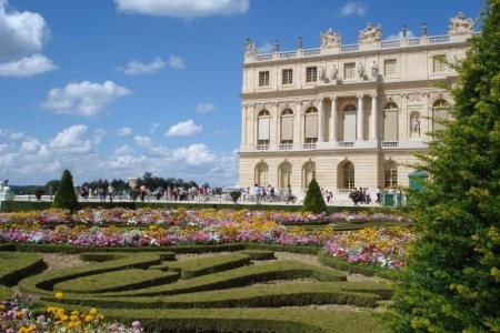 Paříž a Versailles autobusem
