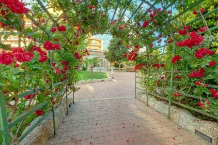 Bulharsko Slnečné Pobrežie Mena Palace 15 dňový pobyt All Inclusive Letecky Letisko: Košice June 2026 (16/06/26-30/06/26)