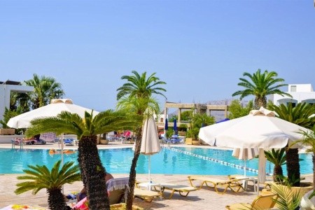 Coliseum Studios & Apartments - 4