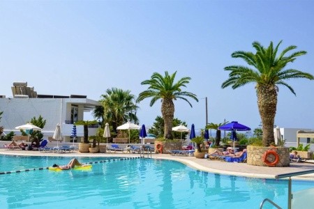 Coliseum Studios & Apartments - 23