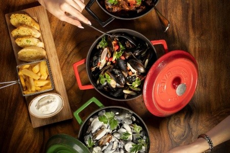 Katar Doha Hilton Doha 8 dňový pobyt Raňajky Letecky Letisko: Praha July 2026 (26/07/26- 2/08/26)