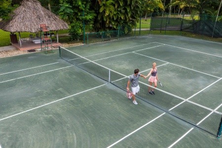 Couples Swept Away - 46