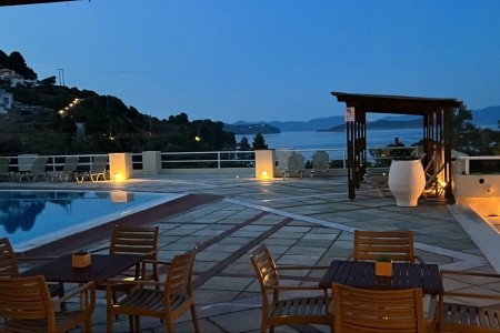 Grécko Skiathos Kanapitsa Mare 8 dňový pobyt Raňajky Letecky Letisko: Viedeň August 2026 ( 4/08/26-11/08/26)