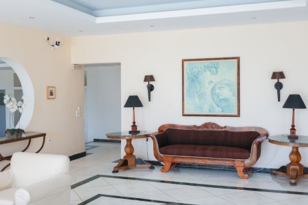 Grécko Skiathos Kanapitsa Mare 8 dňový pobyt Raňajky Letecky Letisko: Viedeň August 2026 ( 4/08/26-11/08/26)