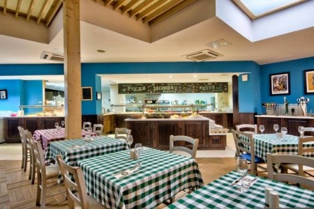 Seabank Resort & Spa - 11