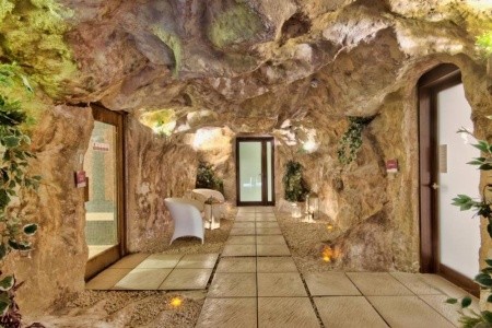 Seabank Resort & Spa - 13