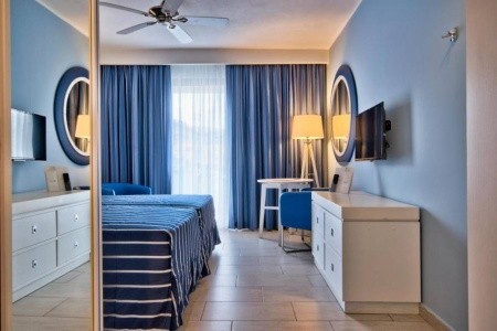 Seabank Resort & Spa - 15